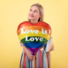 Folienballon Love is Love - Thumbnail Image 3